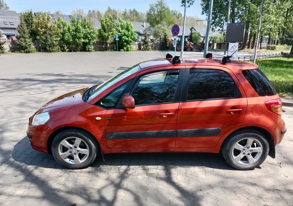 Suzuki SX4 cena 33900 przebieg: 161000, rok produkcji 2010 z Brusy małe 326